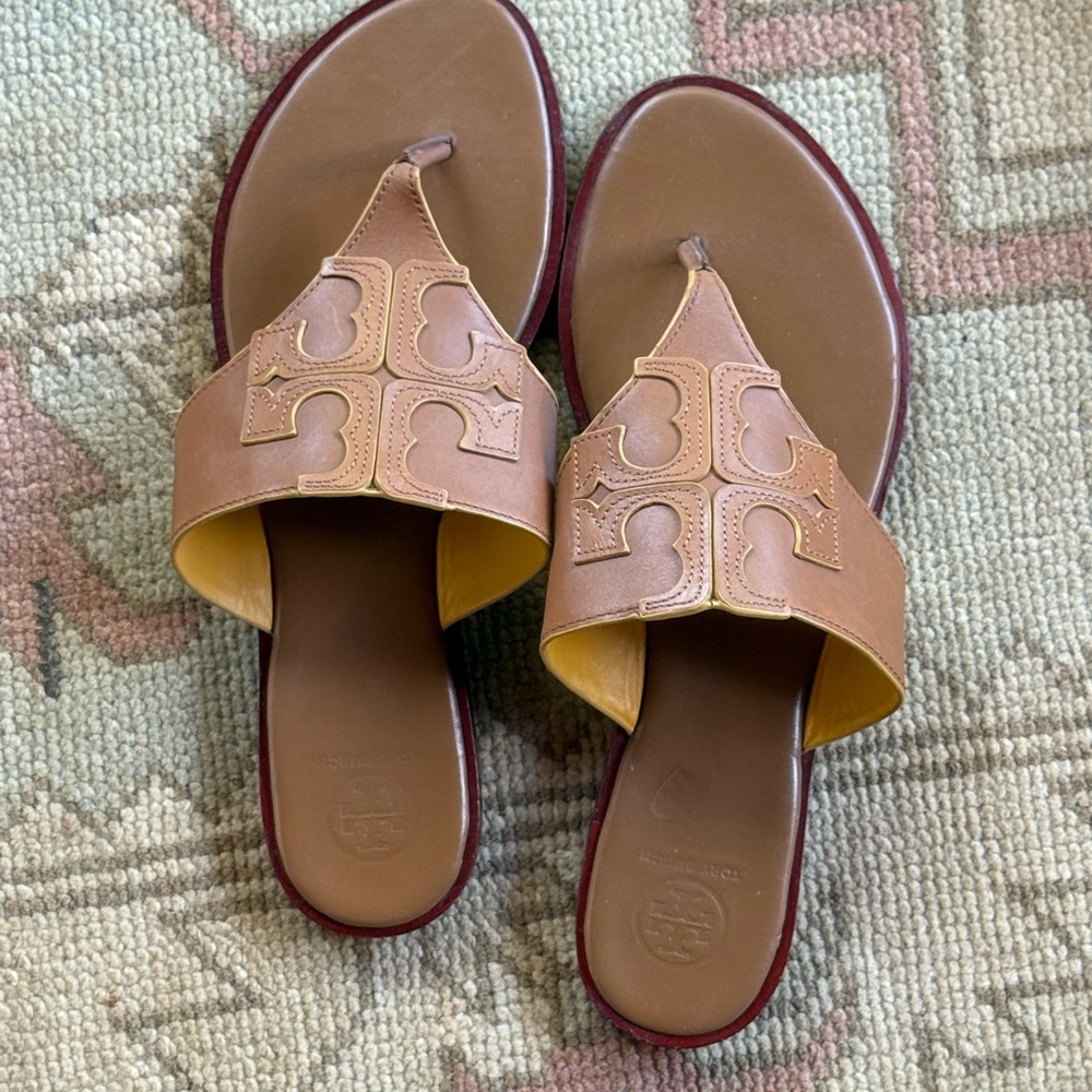 Tory Burch, Jamie full logo thong sandal